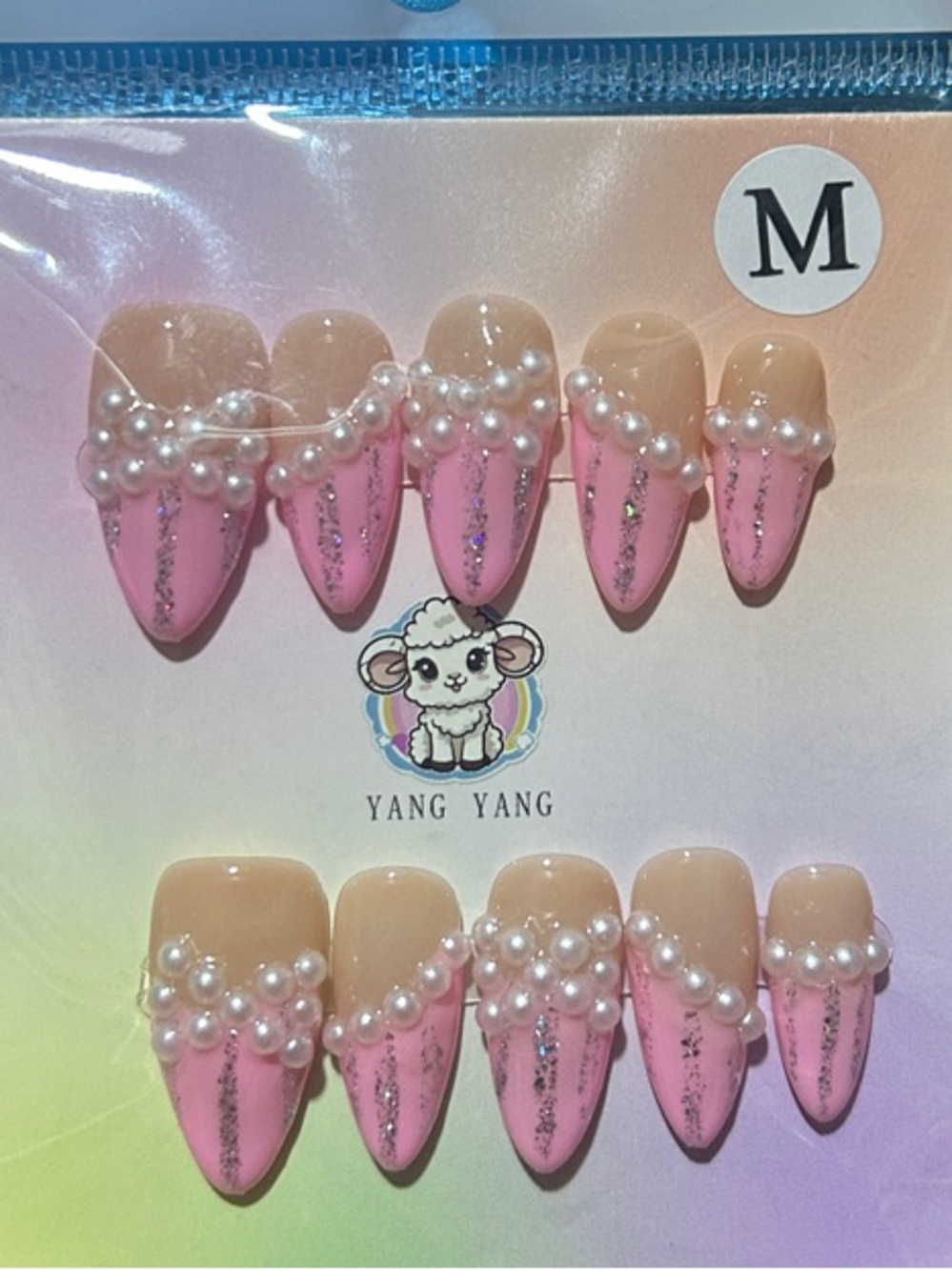 Pink Pearl Accent Press-On Nails (Medium)